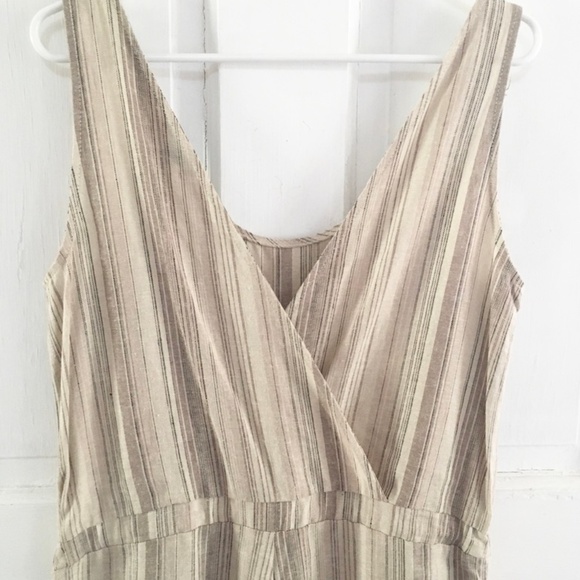 WOMEN'S NWT! Striped Jumpsuit SIZE S - Picture 4 of 8